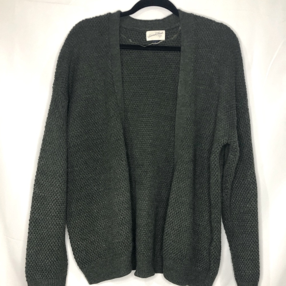 Universal thread green cardigan